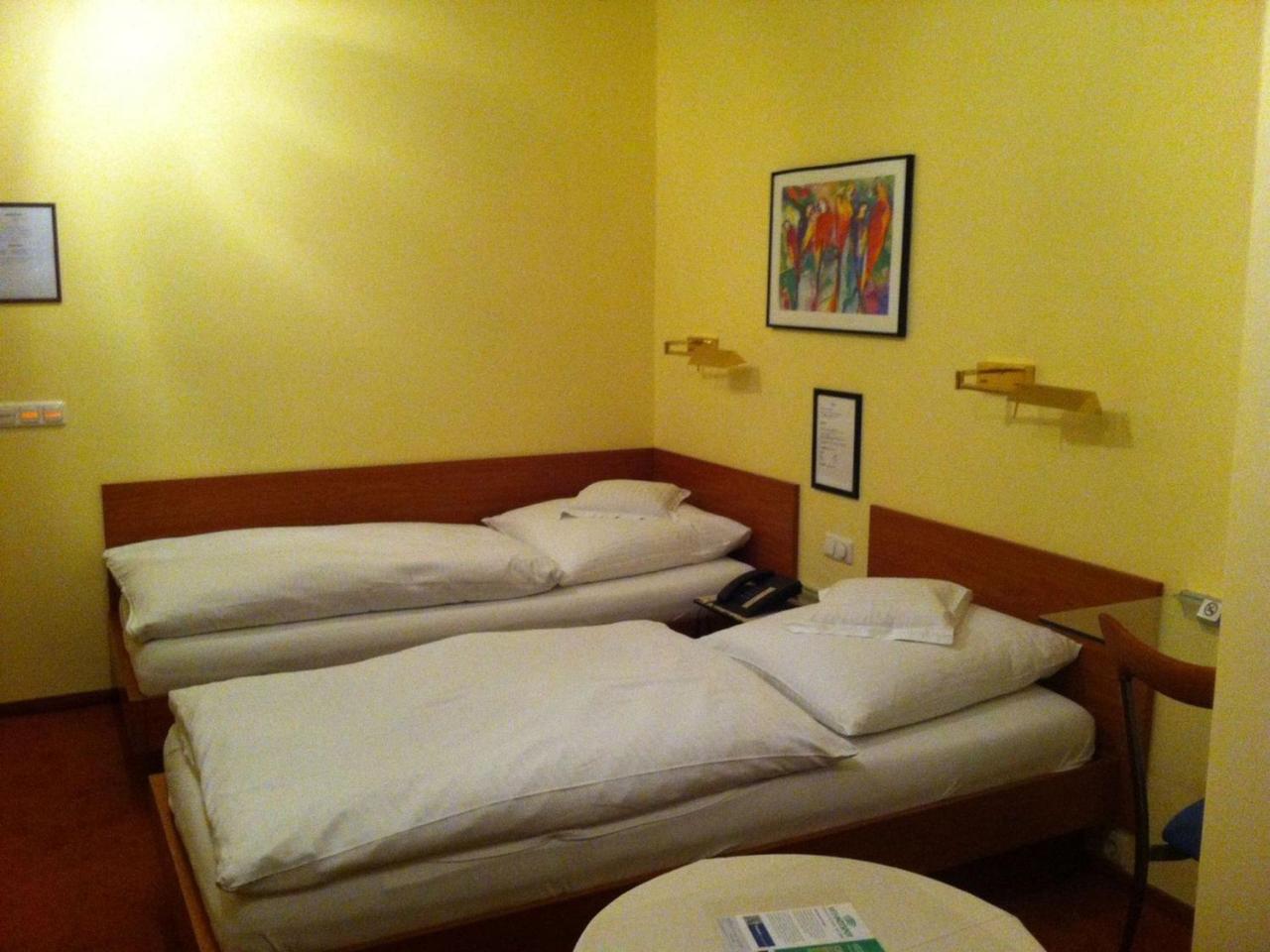 Hotel Die Post Offenbach am Main Esterno foto